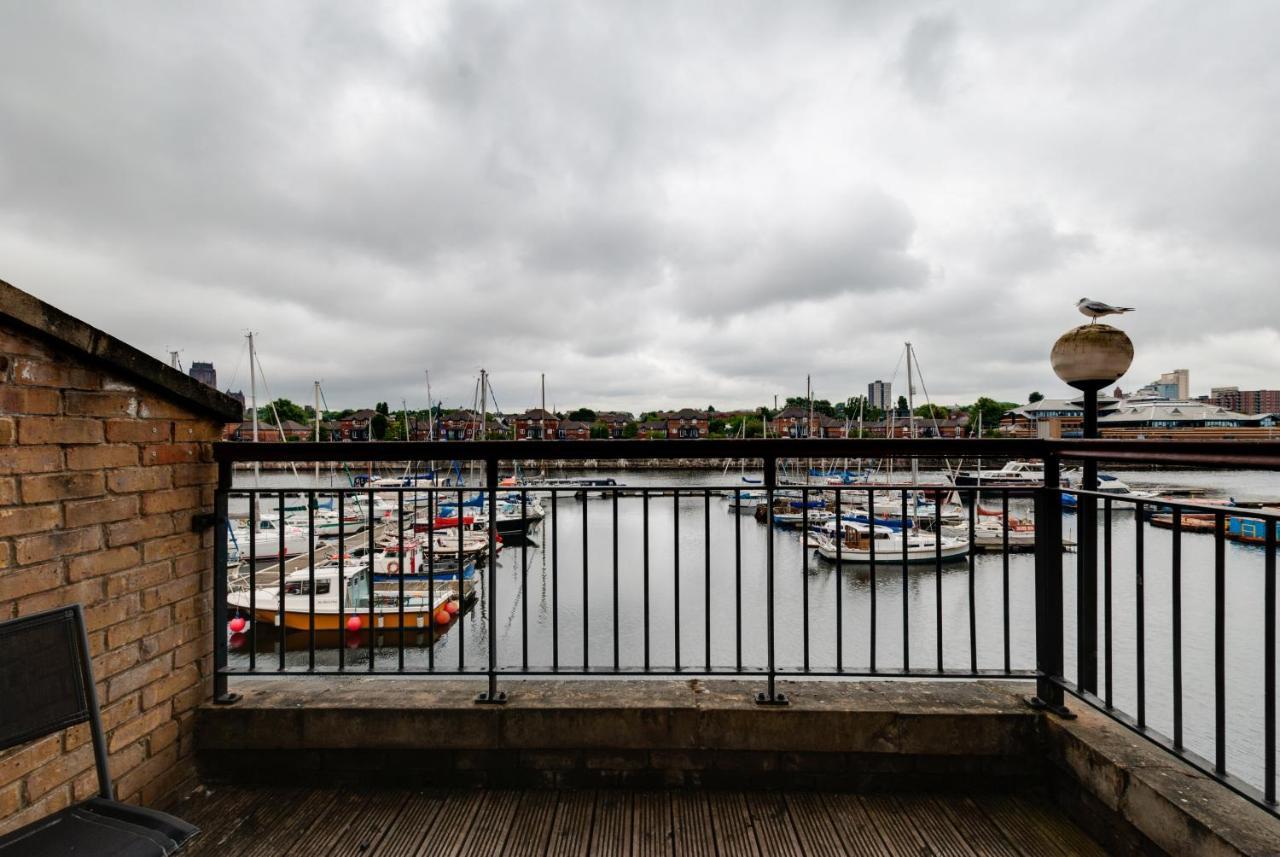 Base Serviced Apartments - The Docks Liverpool Luaran gambar